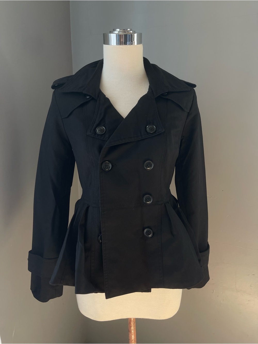 Nina vintage Black Double-Breasted Peplum Trench Coat